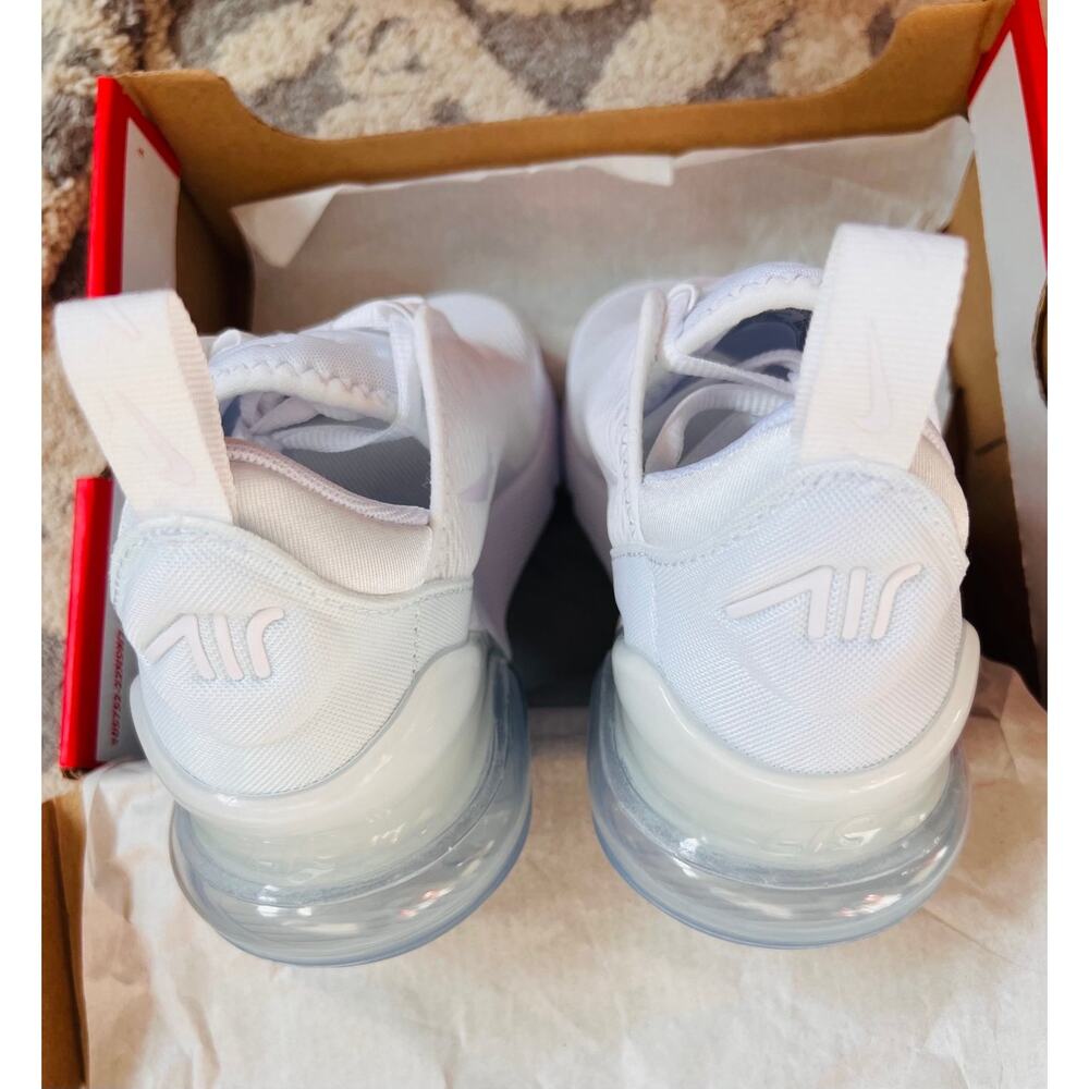 NWB❤️Nike Kids' Air Max 270 Sneaker sz3 - Picture 7 of 12